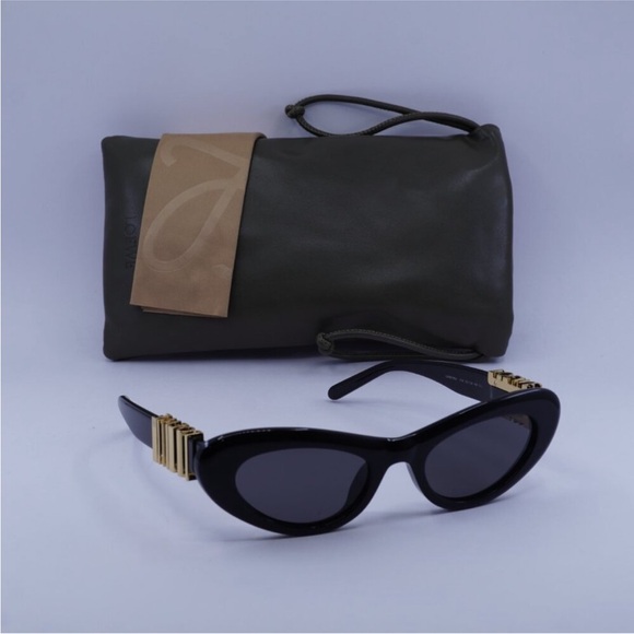 LOEWE Black Cateye Sunglasses with Gold Accents main image 6